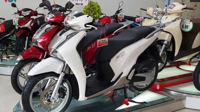 Người Việt mua hơn 8.000 xe máy mỗi ngày