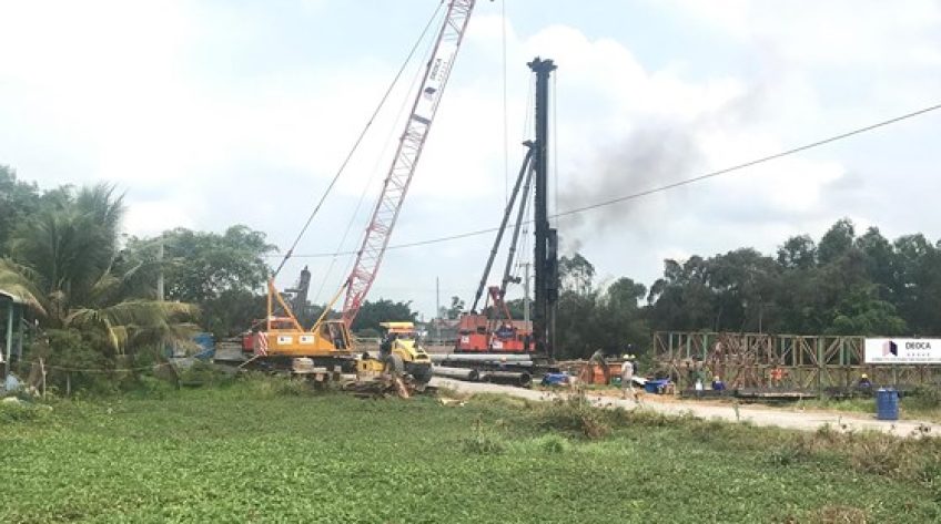 Mờ mịt cao tốc Trung Lương - Mỹ Thuận