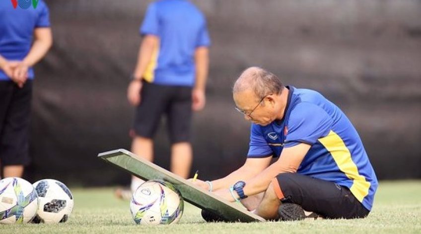 Thầy Park và VFF tìm cách gỡ 