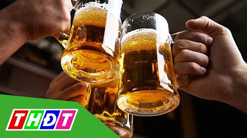 Từ 15/11, người dưới 18 tuổi uống rượu, bia bị phạt