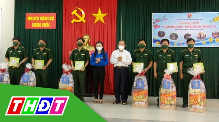 Chương trình “Xuân biên giới - Tết biển đảo” tại huyện Hồng Ngự