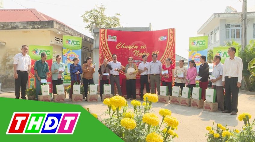 Chuyến xe ngày Tết - Gắn kết yêu thương