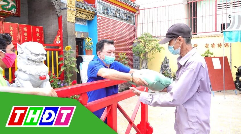 Hội Tương tế người Hoa thành phố Sa Đéc tặng gần 30 tấn gạo