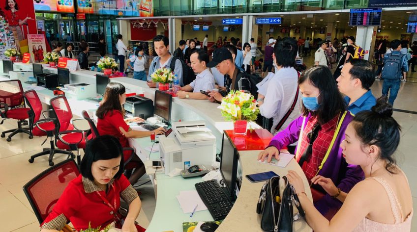 Hàng không tung bán vé tết sớm, giá từ 200.000 - 900.000 đồng/vé