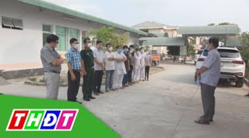 Bí thư Tỉnh ủy Đồng Tháp thăm Khu cách ly vùng biên