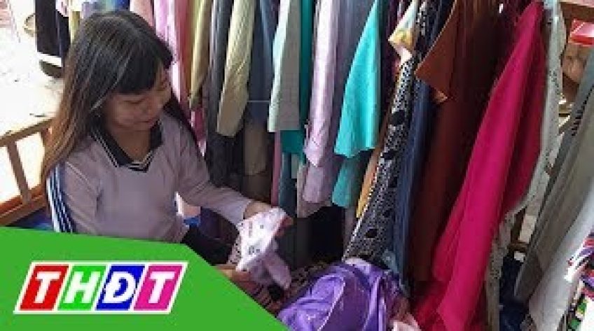 Thêm một 