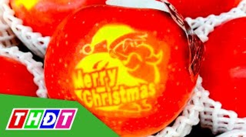 Nửa triệu đồng 1 trái táo in hình ông già Noel
