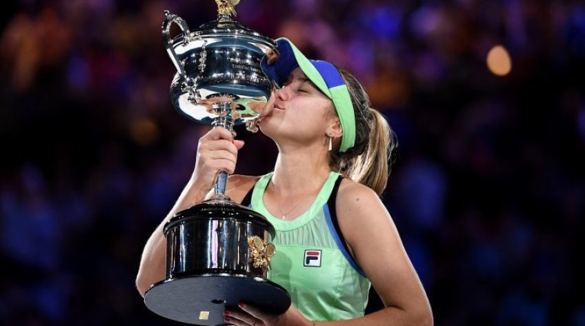 Vô địch đơn nữ Australian Open, tay vợt Mỹ làm nên kỷ lục