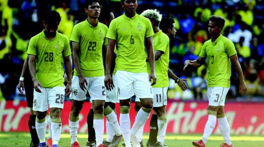 Khoảng lặng bóng đá Thái Lan: 'Chúng tôi đã thực sự bị Việt Nam vượt mặt'