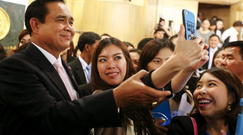 Thủ tướng Thái Lan bị cấm đi vận động phiếu bầu