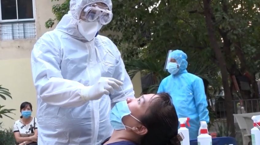 Truy vết 57 người tiếp xúc với 2 anh em nhân viên sân bay Tân Sơn Nhất