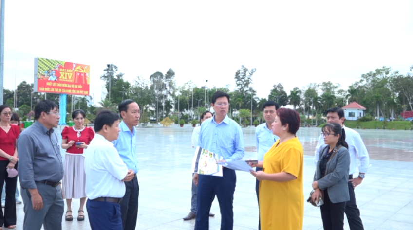 Lãnh đạo tỉnh Đồng Tháp kiểm tra công tác Festival hoa kiểng Sa Đéc