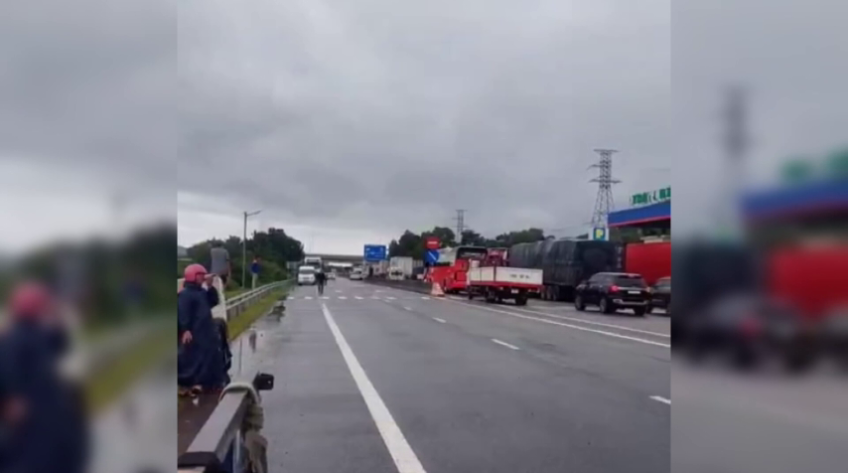 Tạm đóng Quốc lộ 1 qua Khánh Hòa