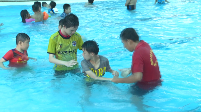 Vượt sợ hãi, chạm niềm vui