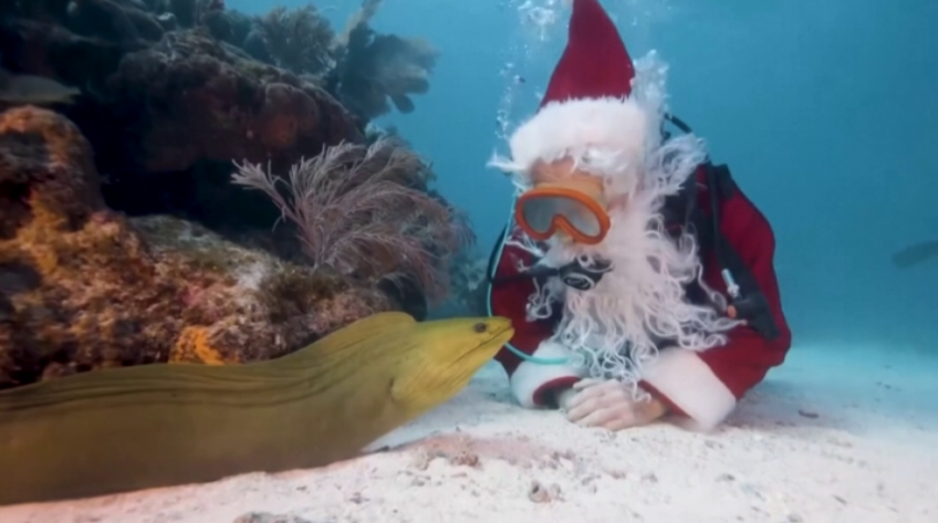 Giáng sinh mang yêu thương đi khắp muôn nơi