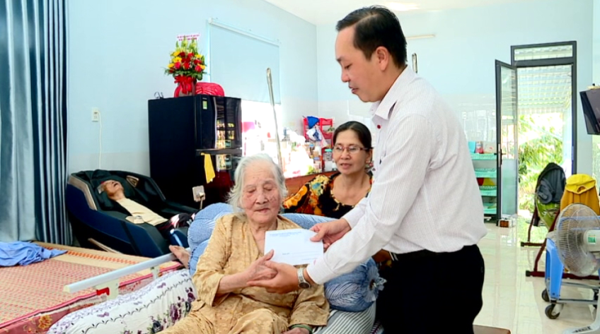 Triệu niềm vui từ món quà đầu năm