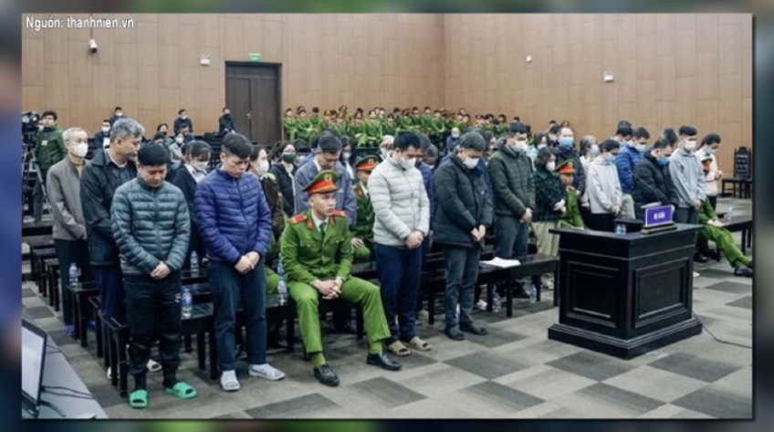 Tuyên án 2 cựu cục trưởng nhận hối lộ hơn 52 tỷ đồng