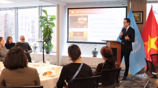 Việt Nam thông tin tới báo chí quốc tế về Đại hội Đảng XIV