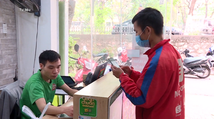 Người Việt chi 2,1 tỷ USD đặt đồ ăn qua ứng dụng trong năm 2025