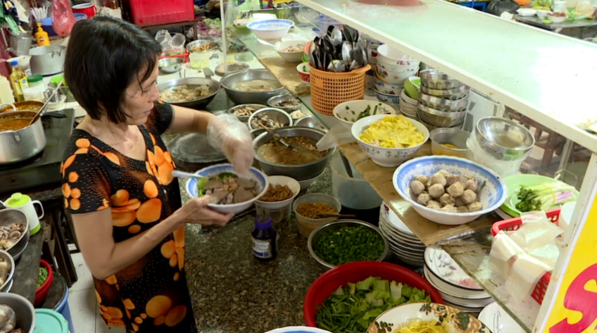 Đặc sản hủ tiếu Mỹ Tho hút khách dịp Tết