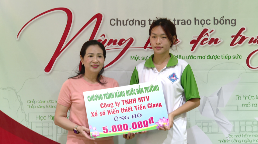 Em Phạm Hồ Hải Yến Nhi - Trường THPT Nguyễn Văn Tiếp, tỉnh Đồng Tháp với ước mơ từ bục giảng ngày ấy