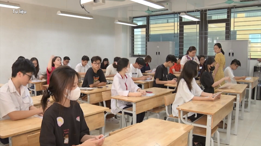 Bộ Công an cảnh báo gian lận công nghệ cao trong kỳ thi tốt nghiệp THPT