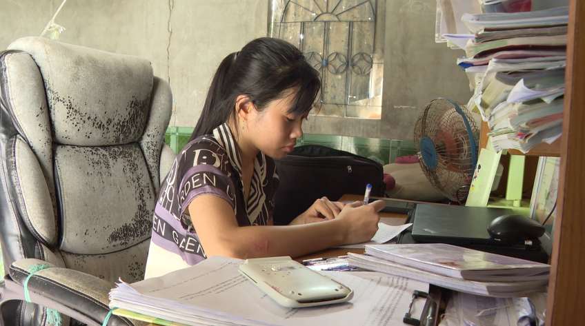 Nguyễn Thị Nhã Uyên viết tiếp ước mơ bằng nghị lực vượt khó