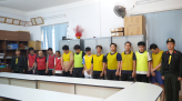 Gia đình liệt sĩ Huỳnh Văn Quên đến công viên Lê Thị Riêng