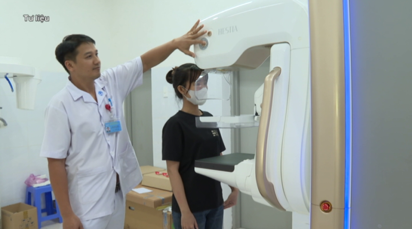 Bộ Y tế hướng dẫn 10 phút sàng lọc ung thư vú ngay tại trạm y tế