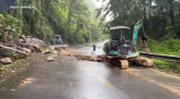 Tạm dừng viếng lăng Chủ tịch Hồ Chí Minh