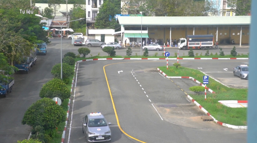 Hơn 1,5 triệu thí sinh trượt sát hạch lái xe, có người trượt 18 lần