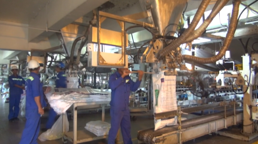 Đề xuất giảm thuế xuất khẩu 3 loại phân bón xuống 0%