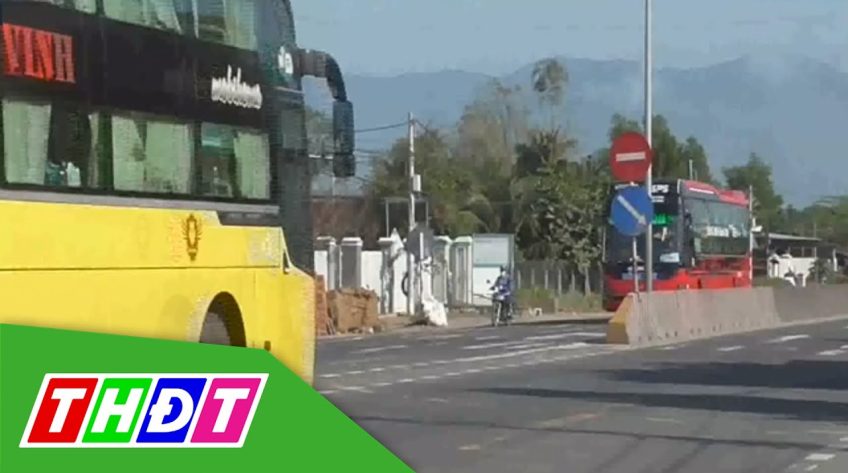 Xe khách phóng bạt mạng để tăng chuyến dịp Tết